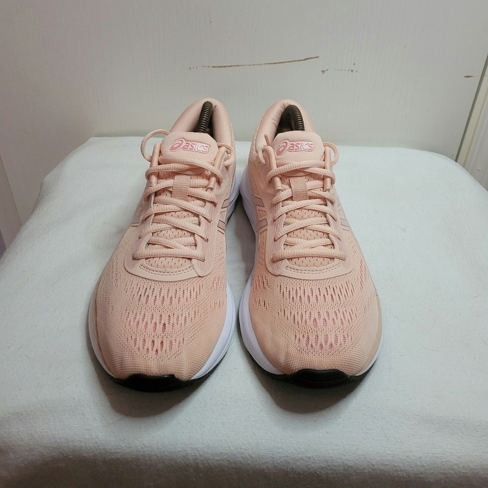 Asics Sneakers Size 10 Peach